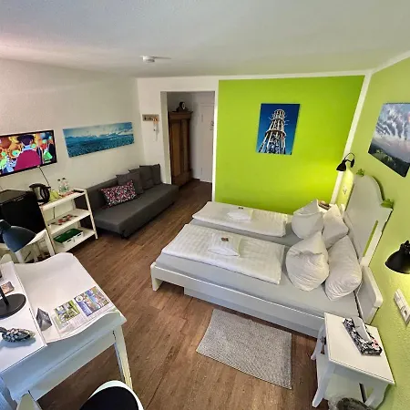 Haus Am Kurpark Hotel 2*