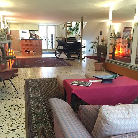 Haus Am Kurpark מלון 2*