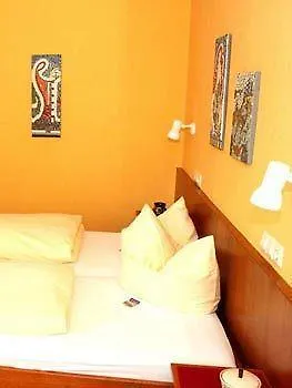 Haus Am Kurpark Hotell 2*