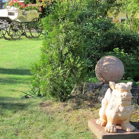Haus Am Kurpark Szálloda 2*