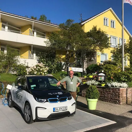 豪斯艾姆库公寓酒店 Schömberg