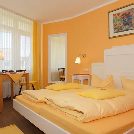 מלון Haus Am Kurpark