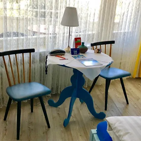 Haus Am Kurpark Szálloda 2*